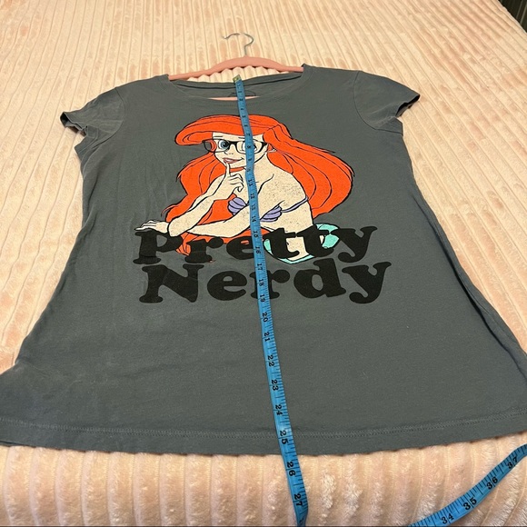 Disney Ariel Pretty Nerdy 🤓 Shirt - Picture 7 of 8